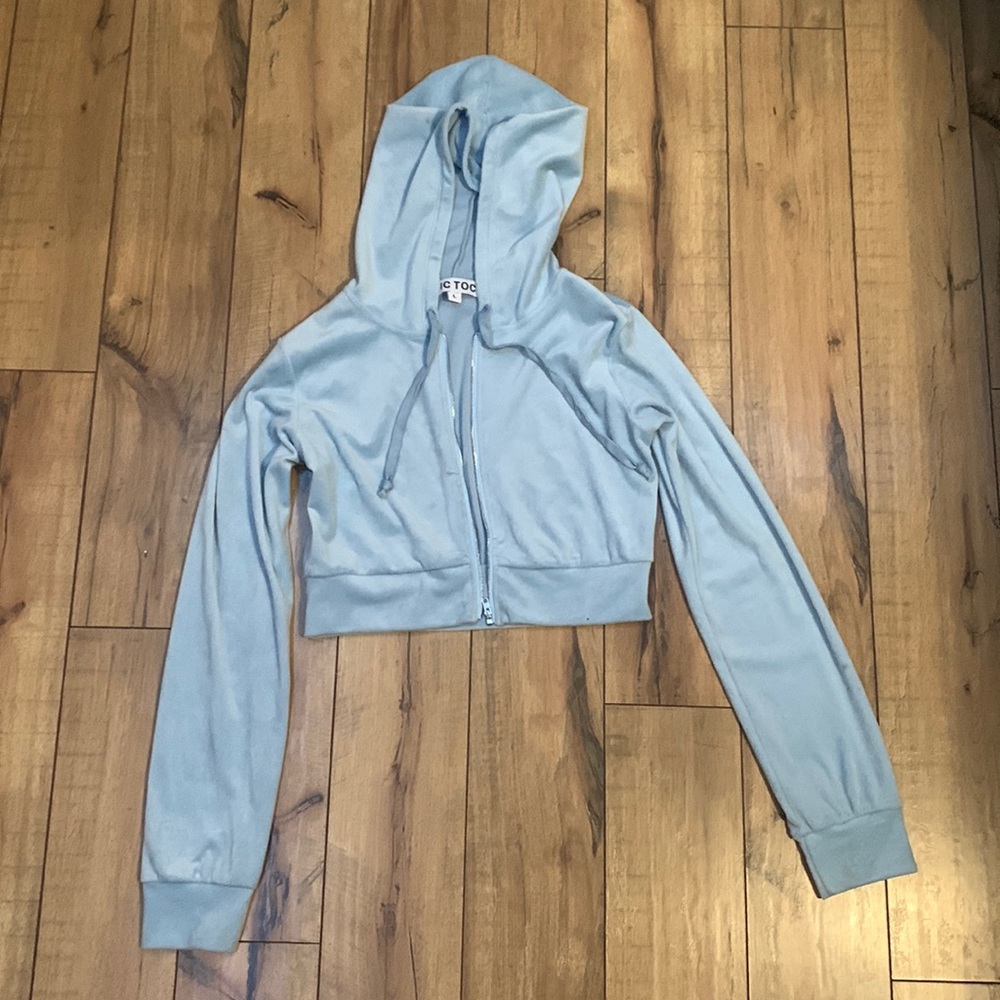 Blue Cropped velvet zip up jacked